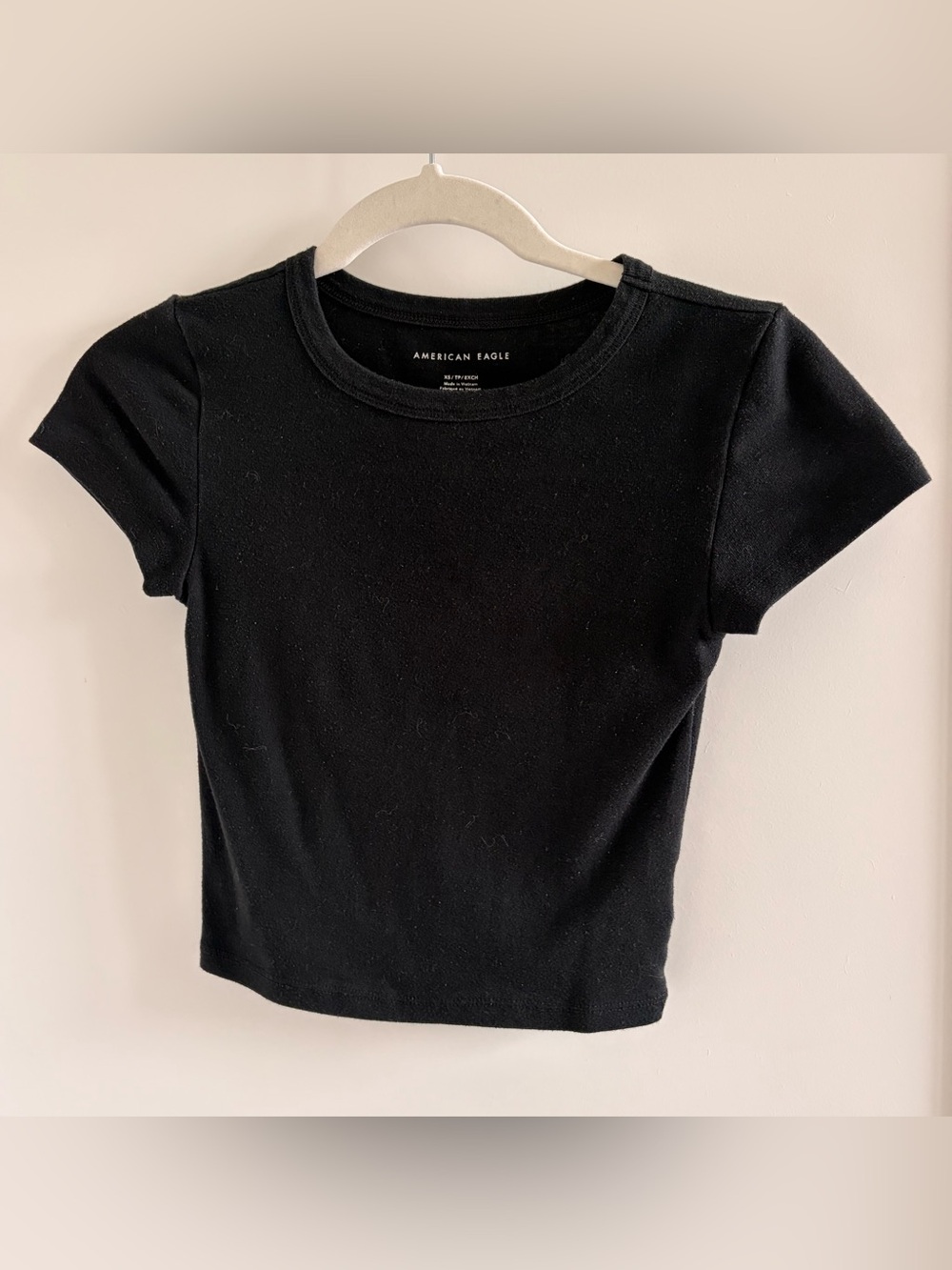 American Eagle Black Crewneck Tee